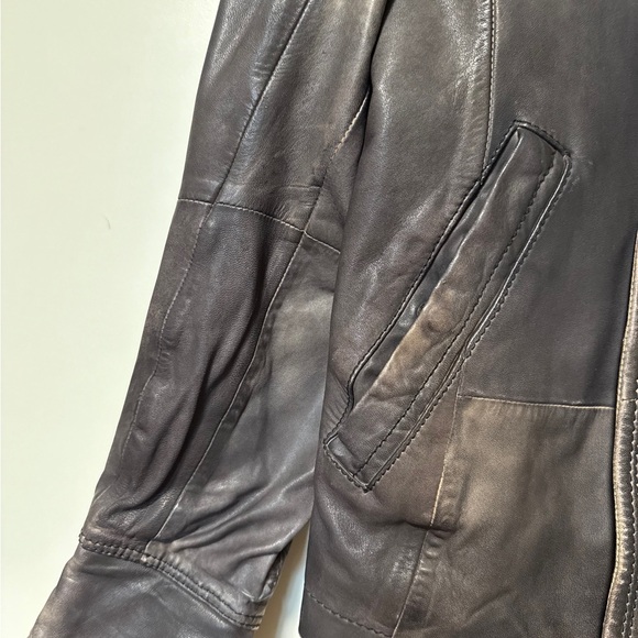Diesel Men's Distressed leather Coat - Picture 9 of 16